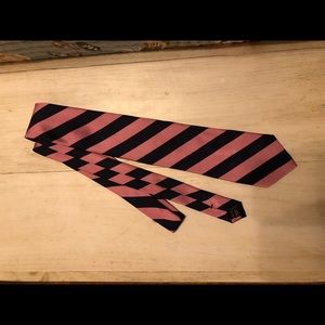 JOS A BANK silk tie